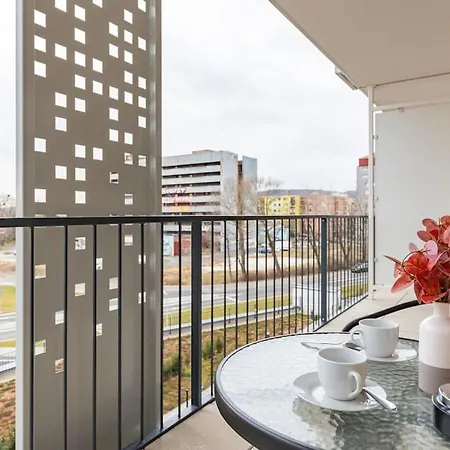 Apartamento Flat 3 Sunny Haven Moderny 2i, Parking, Wifi Bratislava