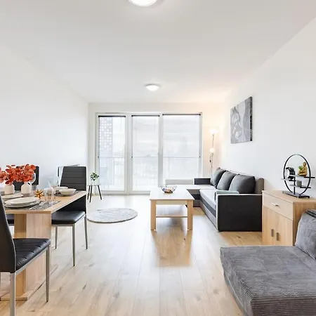 Flat 3 Sunny Haven Moderny 2i, Parking, Wifi Pozsony