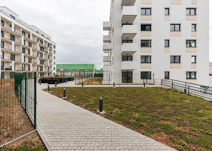 Flat 3 Sunny Haven Moderny 2i, Parking, Wifi