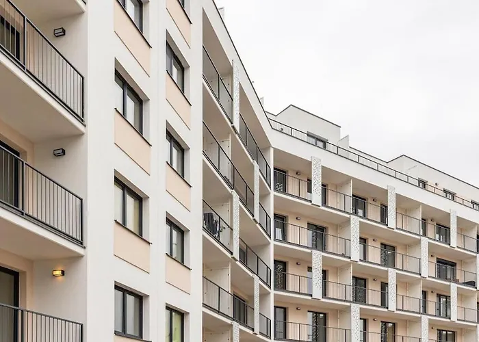 Flat 3 Sunny Haven Moderny 2i, Parking, Wifi * Братислава