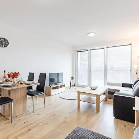 Apartamento Flat 3 Sunny Haven Moderny 2i, Parking, Wifi Bratislava