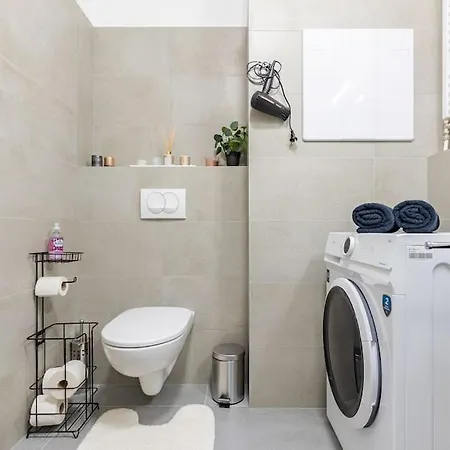 Apartamento Flat 3 Sunny Haven Moderny 2i, Parking, Wifi