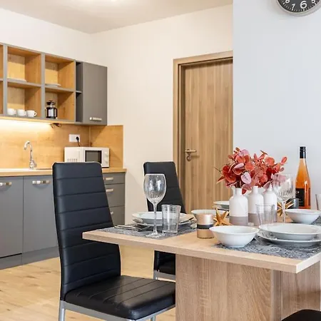 Apartamento Flat 3 Sunny Haven Moderny 2i, Parking, Wifi Bratislava