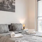 Διαμέρισμα Flat 3 Sunny Haven Moderny 2i, Parking, Wifi
