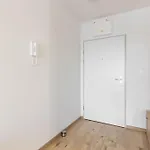Flat 3 Sunny Haven Moderny 2i, Parking, Wifi Μπρατισλάβα