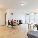 Flat 3 Sunny Haven Moderny 2i, Parking, Wifi *
