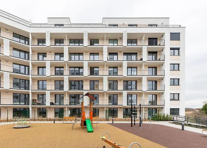 Flat 3 Sunny Haven Moderny 2i, Parking, Wifi Μπρατισλάβα